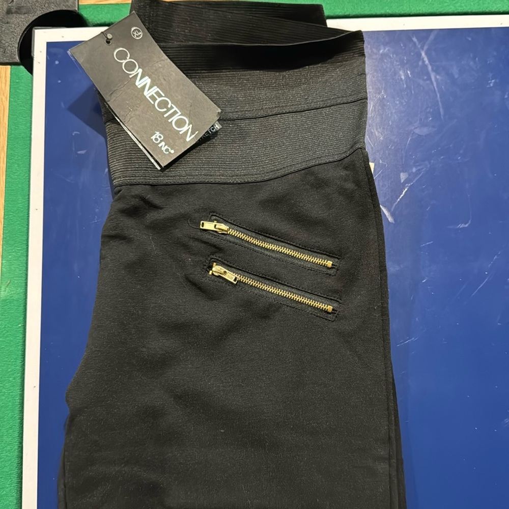 Woman’s jeggins